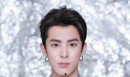 王鹤棣搞笑爆料视频合集,笑料百出，揭秘娱乐圈幕后趣闻